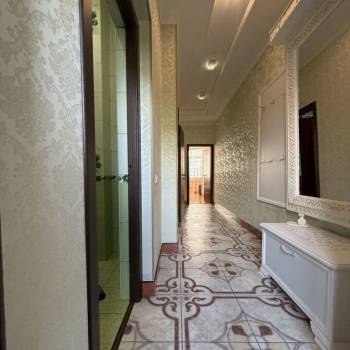 Сдается Многокомнатная квартира, 100 м²
