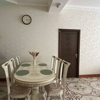 Сдается Многокомнатная квартира, 100 м²