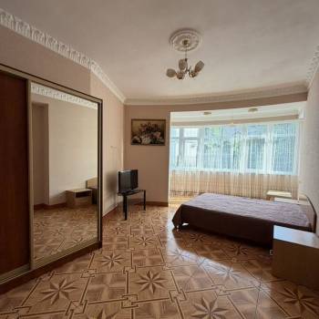 Сдается Многокомнатная квартира, 100 м²