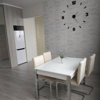 Сдается 1-комнатная квартира, 54 м²