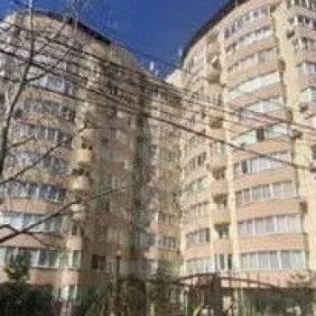Сдается 1-комнатная квартира, 54 м²