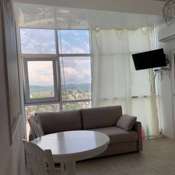 Продается 1-комнатная квартира, 36 м²