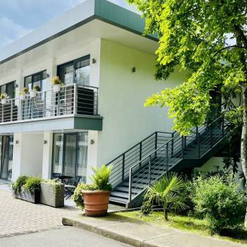 Продается 1-комнатная квартира, 35 м²