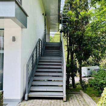 Продается 1-комнатная квартира, 35 м²