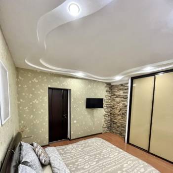 Сдается Многокомнатная квартира, 50 м²