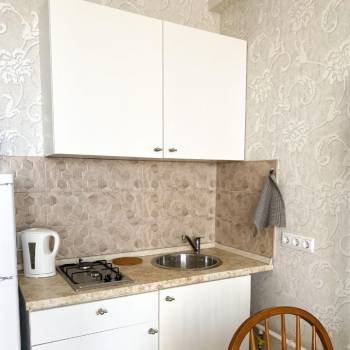 Продается 1-комнатная квартира, 30 м²