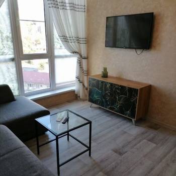 Сдается 1-комнатная квартира, 37 м²