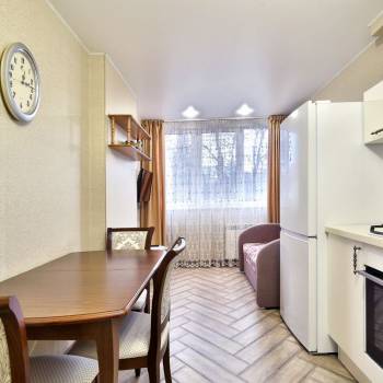 Сдается 1-комнатная квартира, 50 м²