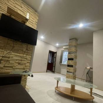 Сдается 2-х комнатная квартира, 75,5 м²