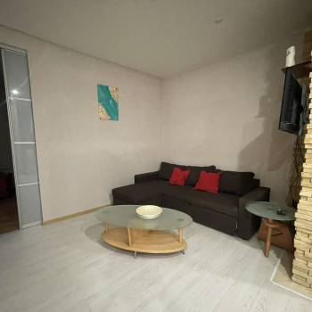 Сдается 2-х комнатная квартира, 75,5 м²