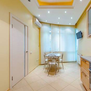 Продается 3-х комнатная квартира, 116 м²