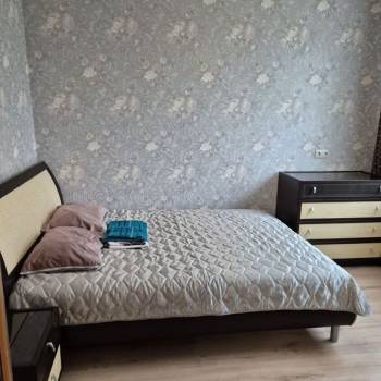 Сдается 1-комнатная квартира, 45 м²