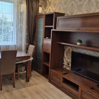 Сдается 1-комнатная квартира, 45 м²