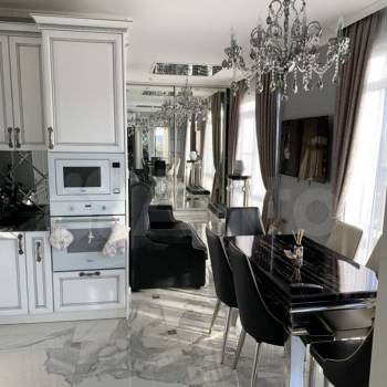 Сдается 1-комнатная квартира, 42 м²