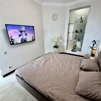 Продается 2-х комнатная квартира, 80 м²