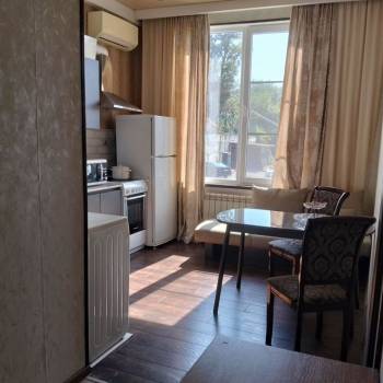 Сдается 1-комнатная квартира, 32 м²