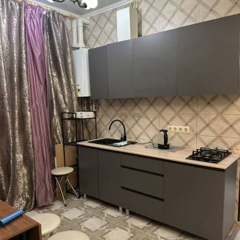 Сдается 1-комнатная квартира, 32 м²