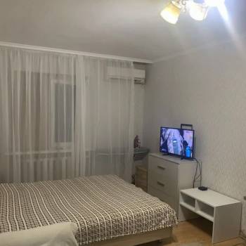 Сдается 1-комнатная квартира, 43,7 м²