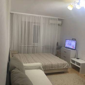 Сдается 1-комнатная квартира, 43,7 м²