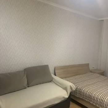 Сдается 1-комнатная квартира, 43,7 м²