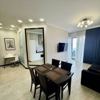 Сдается 2-х комнатная квартира, 80 м²