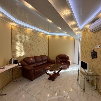 Сдается 2-х комнатная квартира, 57 м²