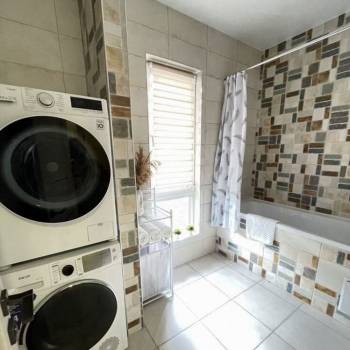 Сдается Дом, 300 м²