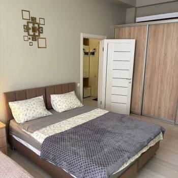 Сдается 1-комнатная квартира, 43 м²