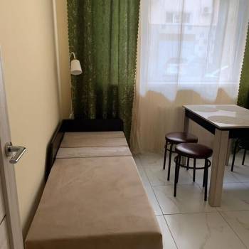 Сдается 1-комнатная квартира, 43 м²