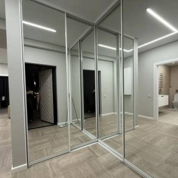 Сдается 1-комнатная квартира, 47 м²