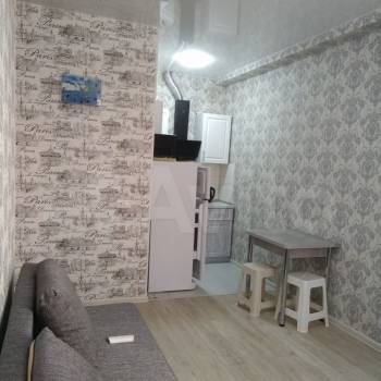 Продается 1-комнатная квартира, 32 м²