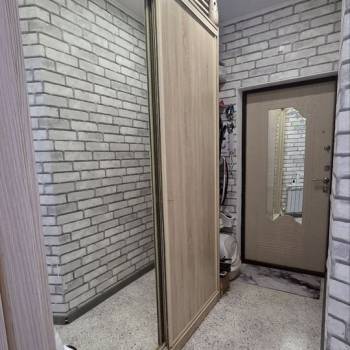 Продается 1-комнатная квартира, 54 м²