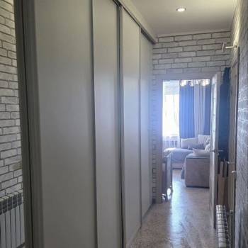 Продается 1-комнатная квартира, 54 м²