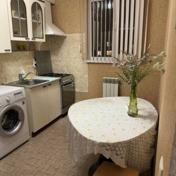 Сдается 1-комнатная квартира, 37 м²