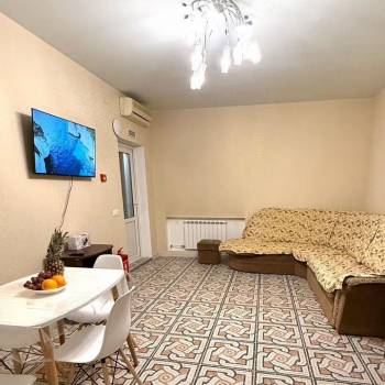 Сдается 2-х комнатная квартира, 75 м²