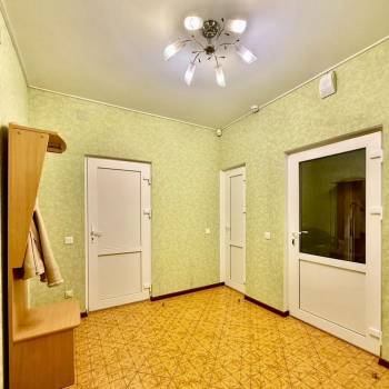 Сдается 2-х комнатная квартира, 75 м²