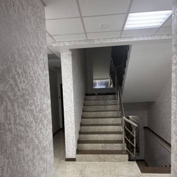Сдается 2-х комнатная квартира, 110 м²