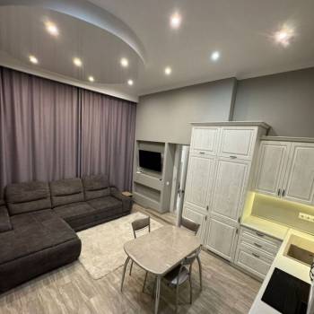 Сдается 2-х комнатная квартира, 60 м²