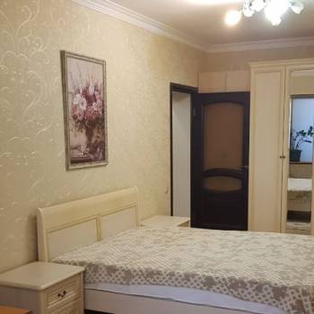 Сдается 1-комнатная квартира, 43 м²
