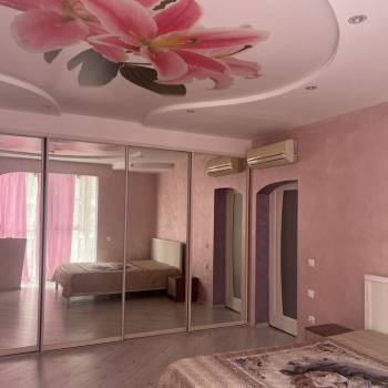 Сдается 1-комнатная квартира, 45 м²