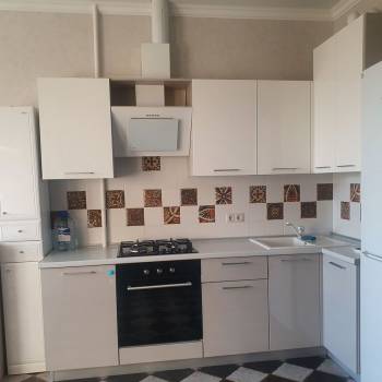 Сдается Многокомнатная квартира, 60 м²