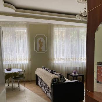 Сдается 1-комнатная квартира, 37 м²