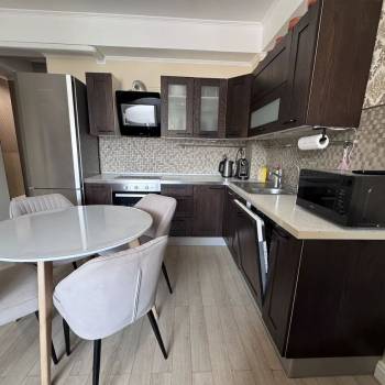 Продается 2-х комнатная квартира, 57 м²