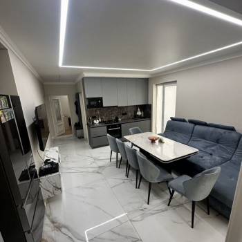 Продается 3-х комнатная квартира, 90 м²