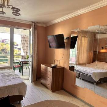 Сдается 1-комнатная квартира, 38 м²
