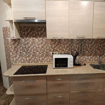 Сдается 1-комнатная квартира, 51 м²