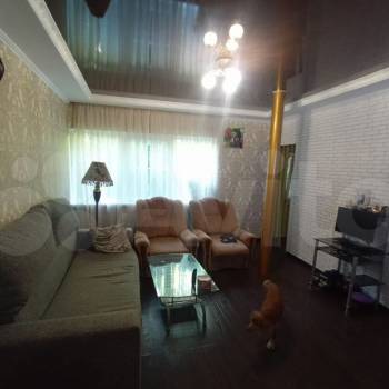 Продается Многокомнатная квартира, 70 м²