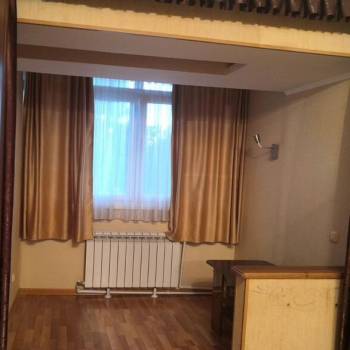 Продается 1-комнатная квартира, 30,5 м²