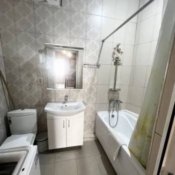 Сдается 1-комнатная квартира, 45 м²