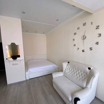 Сдается 1-комнатная квартира, 37 м²